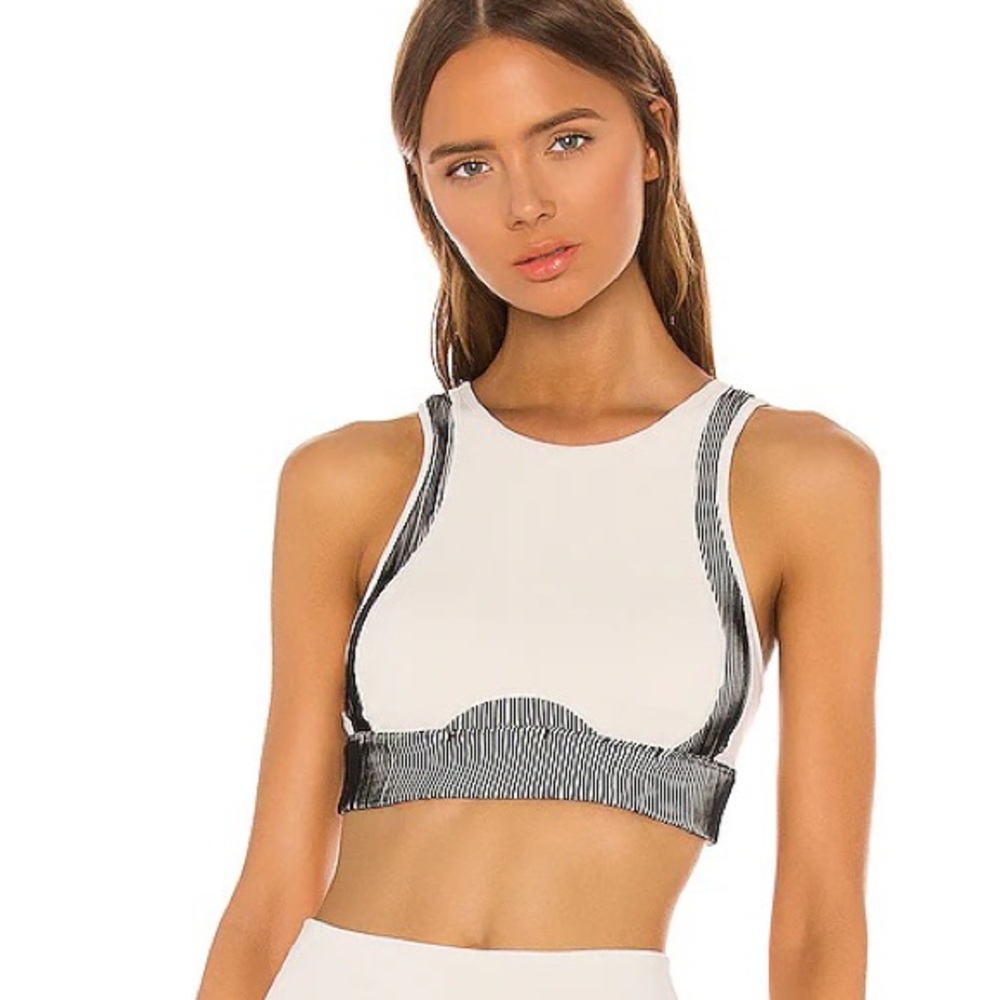 ALO YOGA sports bra